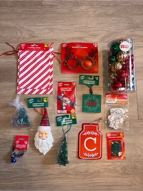 Christmas Gifts, Holiday Decors & Accessories 3